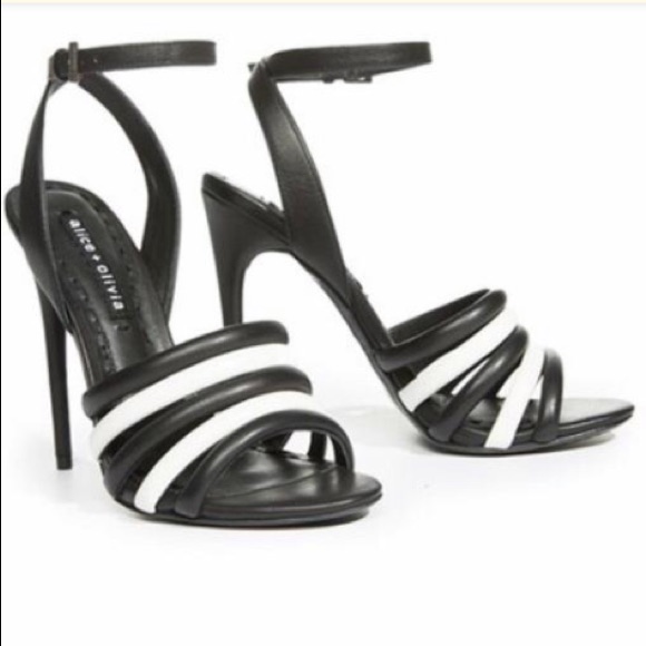 Alice + Olivia Tahlia Sandals